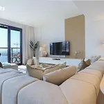 Higuests - Beachfront Living Stunning 4 Bedroom With Maid\'S Room