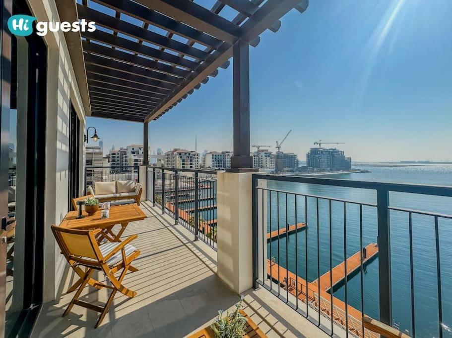 Higuests - Beachfront Living Stunning 4 Bedroom With Maid's Dubai